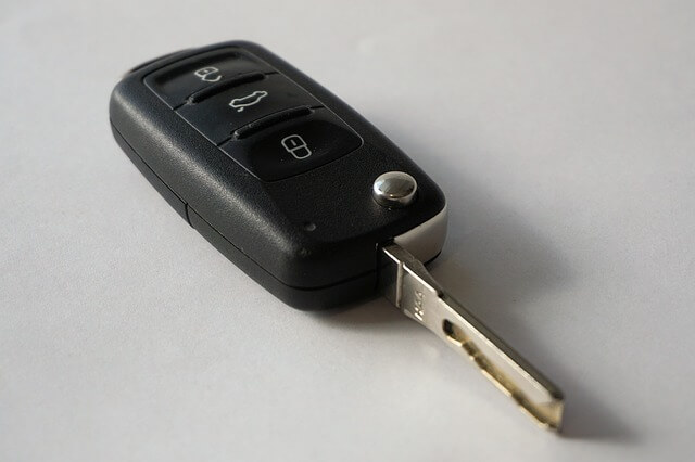kluczyki do samochodu, jak zdać prawo jazdy