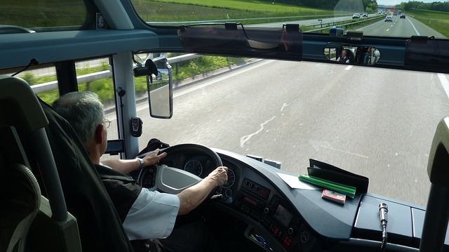 Jak sprawdzić czas pracy kierowcy